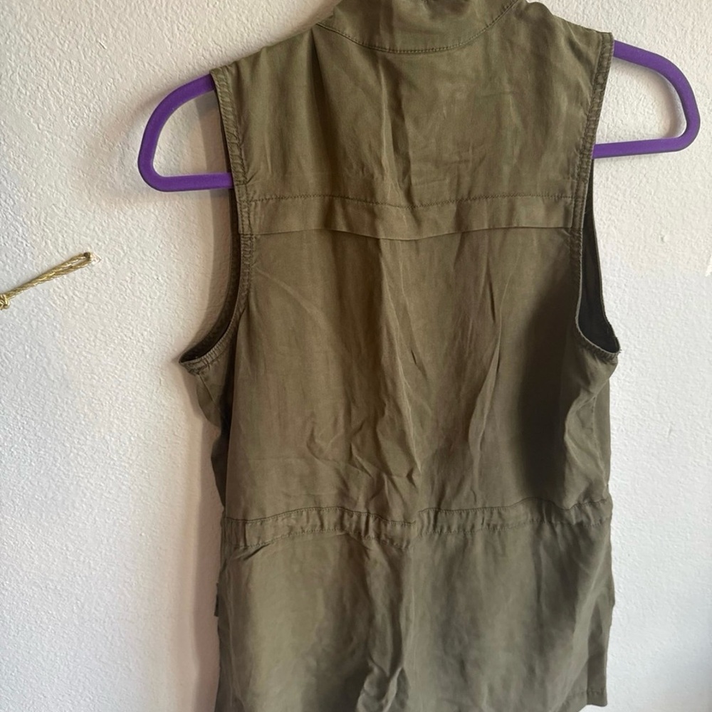 Sleeveless Olive Green Women's Top